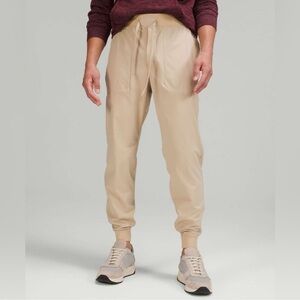 Lululemon ABC jogger Tan/Cream Sz XL